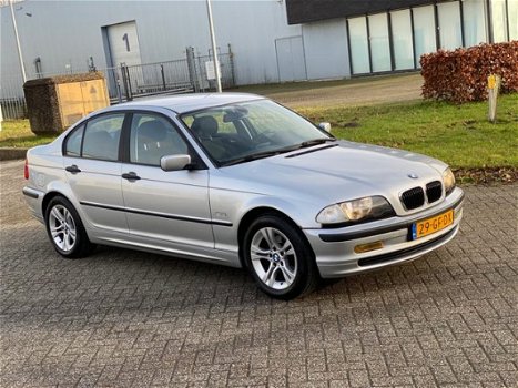 BMW 3-serie - 316i Executive Clima Zeer Netjes *NAP - 1