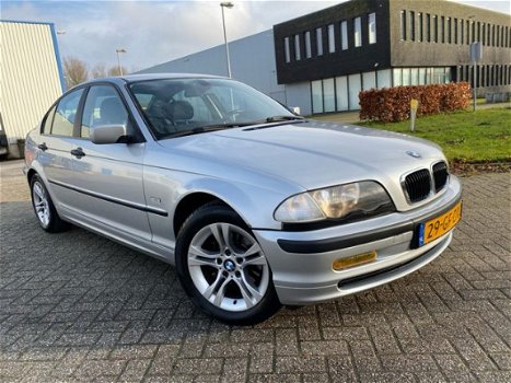 BMW 3-serie - 316i Executive Clima Zeer Netjes *NAP - 1