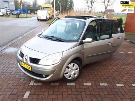 Renault Scénic - 2.0-16V Business Line 1 EGENAAR /NAP/APK/AIRCO/PANORAMA /ZEER GOED /INRUIL MOG - 1