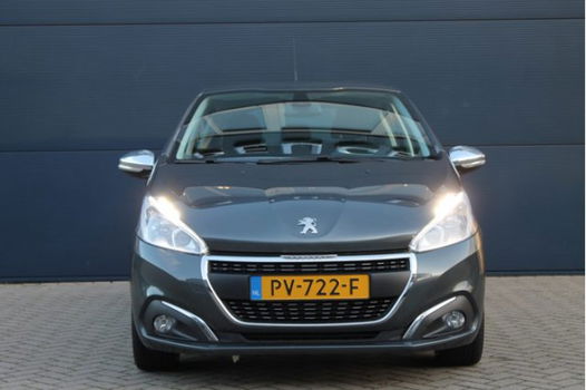 Peugeot 208 - 1.6 HDI 100pk 5D Blue Lease Executive Navi - 1