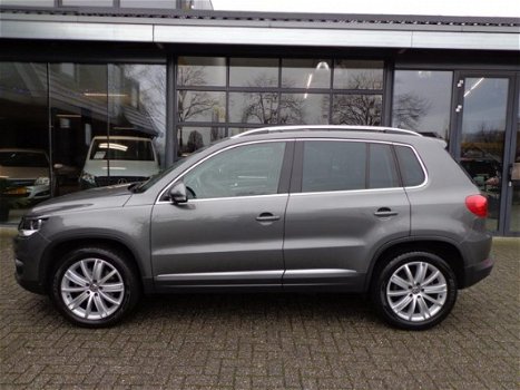 Volkswagen Tiguan - 1.4 TSI 160PK Sport&Style - 1