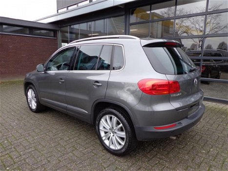 Volkswagen Tiguan - 1.4 TSI 160PK Sport&Style - 1