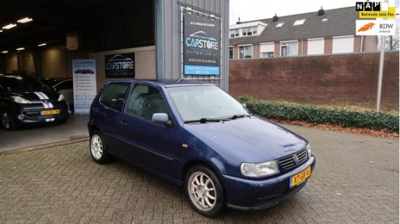 Volkswagen Polo - 1.6 AUTOMAAT/WEINIG KM/NAP - 1