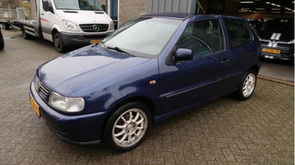 Volkswagen Polo - 1.6 AUTOMAAT/WEINIG KM/NAP - 1