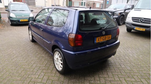 Volkswagen Polo - 1.6 AUTOMAAT/WEINIG KM/NAP - 1