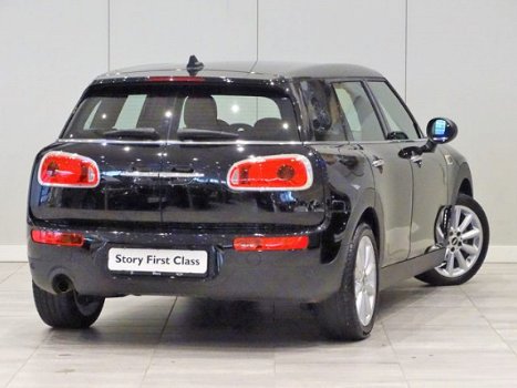 Mini Mini Clubman - One Salt Business / Navigatiesyseem / Parkeersensoren / 17 Inch / Climate Contro - 1