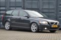 Volvo V50 - 2.0 Edition II 146PK leer navi pdc trekhaak 17inch - 1 - Thumbnail