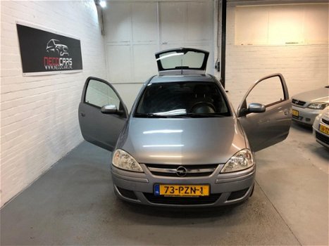 Opel Corsa - 1.0-12V Rhythm AIRCO//ELEC PAKKET//LM VELGEN - 1