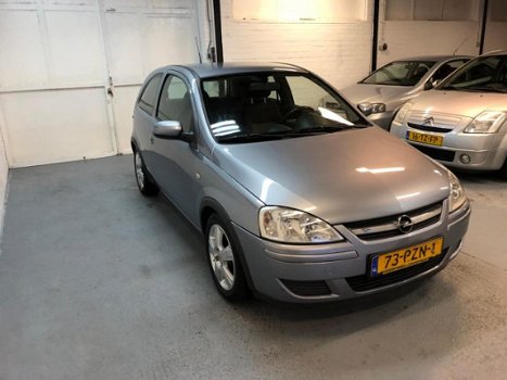 Opel Corsa - 1.0-12V Rhythm AIRCO//ELEC PAKKET//LM VELGEN - 1