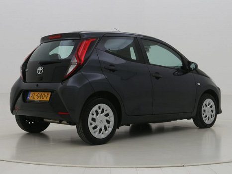 Toyota Aygo - 1.0 Vvt-I X-Play - 1