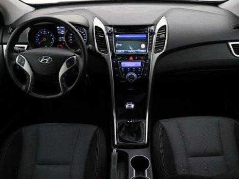 Hyundai i30 - 1.4 I-Limited - 1