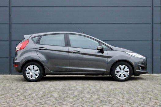 Ford Fiesta - 1.5 TDCi Style Ultimate Lease Edition (NAVIGATIE, AIRCO, BLUETOOTH, PDC, 1e EIGENAAR, - 1