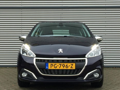 Peugeot 208 - 1.2 Puretech 82pk 5D Allure Navi PDC - 1