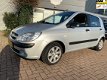 Hyundai Getz - 1.1i Active Airco Distrubutieriem vervangen - 1 - Thumbnail