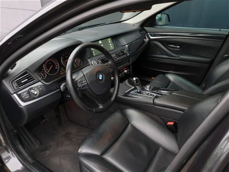 BMW 5-serie - 528i High Executive 2e Eigenaar Groot Navi Comfort Leder Clima - 1