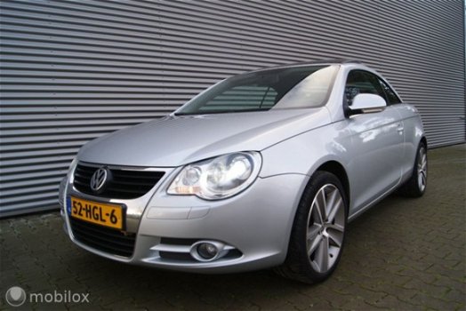 Volkswagen Eos - 2.0 TDI AUTOMAAT PANO DAK VOLL OPTIE, S - 1