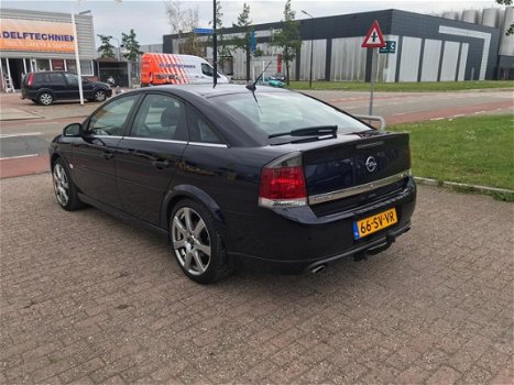 Opel Vectra GTS - 2.8 V6 Executive Automaat/Leer/Navi/Xenon - 1