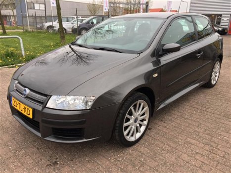 Fiat Stilo - 1.8-16V Sport Lage kilometerstand - 1