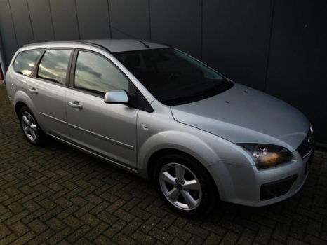 Ford Focus Wagon - 1.8-16V Ambiente FlexiFuel - 1