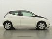 Toyota Aygo - 1.0 VVT-i x-play PP12474 | Automaat | 5drs | Airco | LED | Camera | Radio | Bluetooth - 1 - Thumbnail