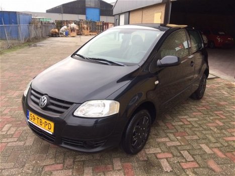 Volkswagen Fox - 1.2 Trendline - 1