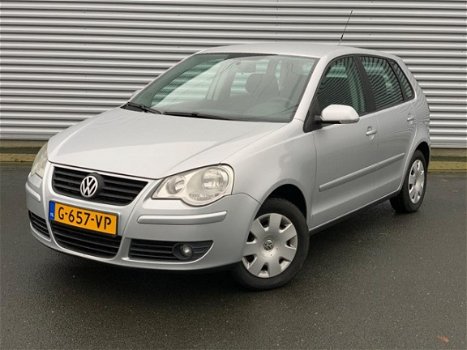 Volkswagen Polo - 1.2-12V Trendline Airco, Elektrische Ramen, Onderhoudsboekjes, APK - 1