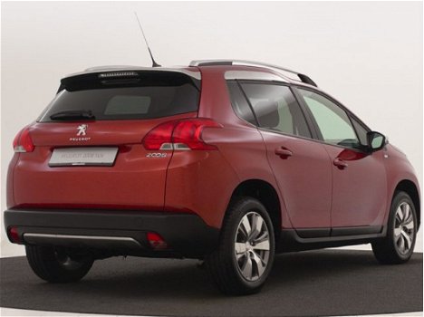 Peugeot 2008 - 82PK STYLE | NAVI | CLIMA | LM VELGEN | LAGE KM STAND - 1