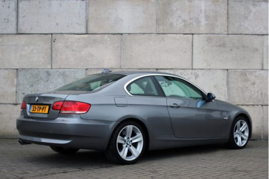 BMW 3-serie Coupé - 330d High Executive High Executive Professional Navi, Keyless, Leder - 1