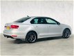 Volkswagen Jetta - 1.2 TSI Comfortline NAV /MAP /LEER / - 1 - Thumbnail