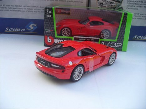 Bburago 1/32 Dodge Viper SRT GTS Rood - 5