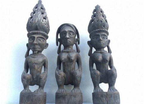 Three Naked Nias Warrior Panglima Statue - 1