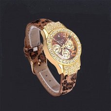 Schitterende Leopard Horloge