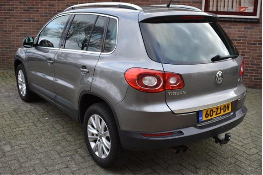 Volkswagen Tiguan - 2.0 TDI Sport&Style 4Motion '08 Navi Clima Cruise - 1