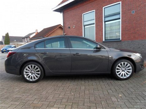 Opel Insignia - 1.4 T EcoFLEX Edition Eerste eigenaar | Navigatie | Achteruitrij camera | Trekhaak - 1