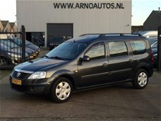 Dacia Logan MCV - 1.6-16V Lauréate 6-DEURS, LPG-G3, AIRCO, ELEK-RAMEN, RADIO-CD, CENT-VERGRENDELING,