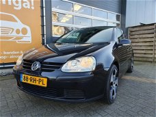 Volkswagen Golf - 1.4 FSI Trendline 5-deurs met Trekhaak & Airco ZEER SPORTIEF