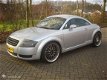 Audi TT - 1.8 5V Turbo 180 PK airco-leer Rijdbare zijschade - 1 - Thumbnail