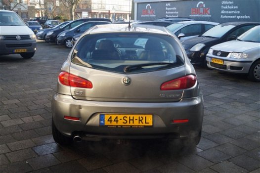 Alfa Romeo 147 - 1.6 T.Spark Progression / Clima / Cruise / Leer / 1e EIG - 1