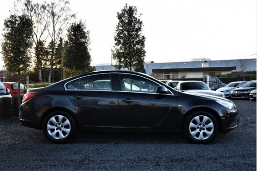 Opel Insignia - 1.6 T Edition Navi Clima Cruise 17'' - 1