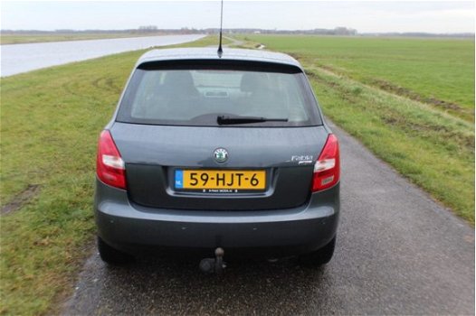 Skoda Fabia - 1.4-16V Ambiente Trekhaak, Airco - 1