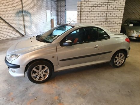 Peugeot 206 CC - 1.6-16V Premium - 1