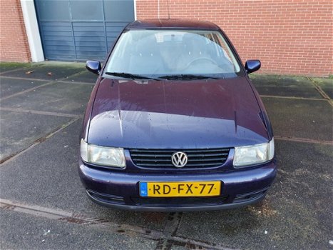 Volkswagen Polo - 1.6 AUTOMAAT - 1