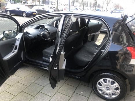 Toyota Yaris - 1.0 VVTi Acces - 1