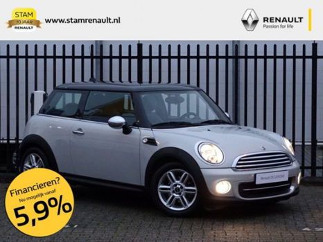 Mini Mini Cooper - 1.6 125pk 10 Years II Leer, Climate, Lichtm. velg - 1