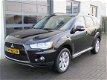 Mitsubishi Outlander - 2.4 Instyle 4WD Automaat 7-pers. Dealer onderhouden Navi Trekhaak NL Auto NAP - 1 - Thumbnail