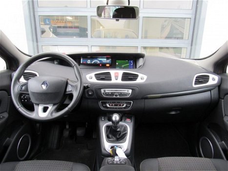 Renault Scénic - 1.6 Dynamique 111PK Dealer onderhouden Navi NL Auto NAP - 1