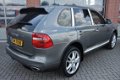 Porsche Cayenne - 4.8 S org. NL Panoramadak - 1 - Thumbnail