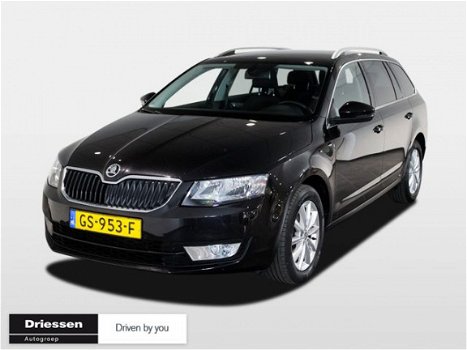 Skoda Octavia Combi - 1.4 TSI Greentech Ambition Businessline (Navigatie) - 1