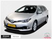 Toyota Auris Touring Sports - 1.8 Hybrid Lease pro (Lederen bekleding - Stoelverwarming - Navigaties - 1 - Thumbnail