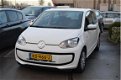 Volkswagen Up! - 1.0 move up BlueMotion Airco | Navigatie | El. ramen | NAP - 1 - Thumbnail